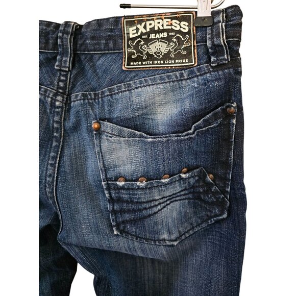 Express Jeans Distressed Mens Denim Pants With Frayed Hem - Picture 5 of 8